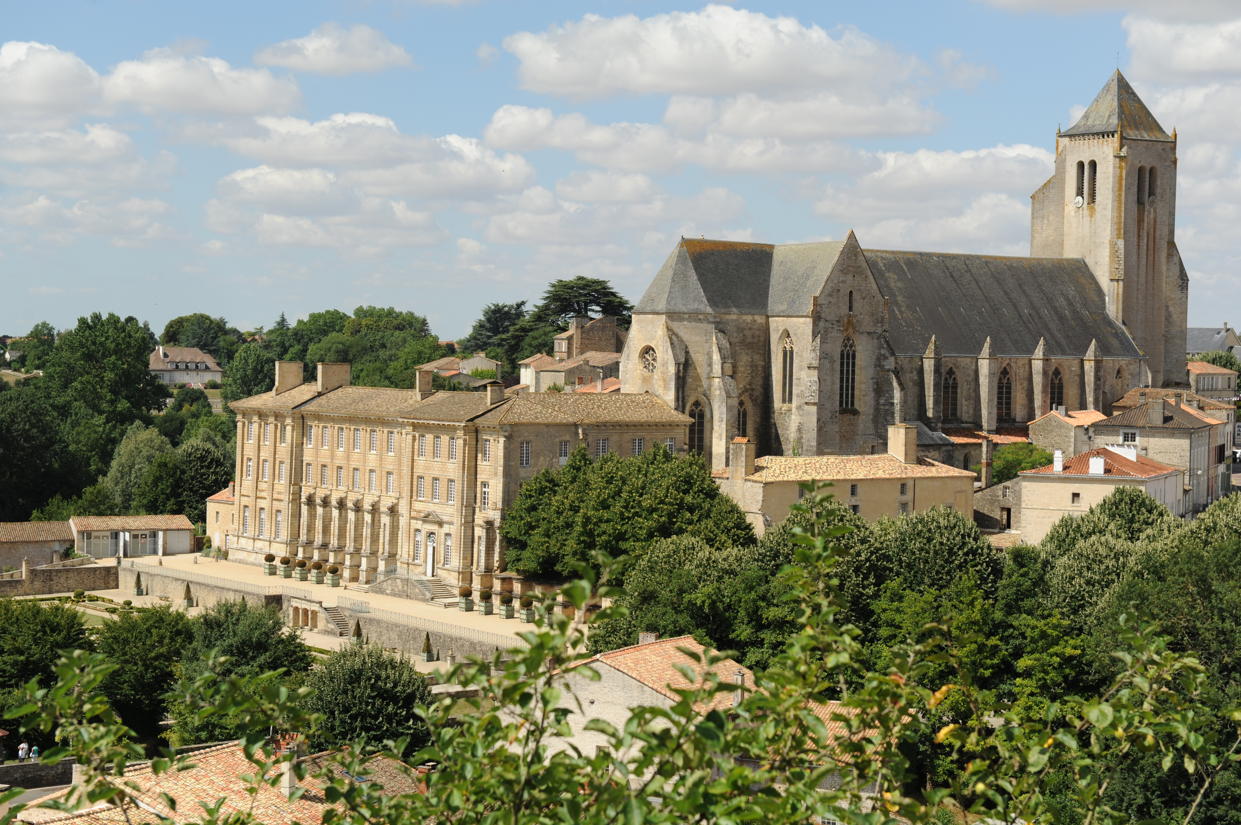 Celles-sur-Belle, Petite Cité de Caratère, Celles-sur-Belle - photo 7