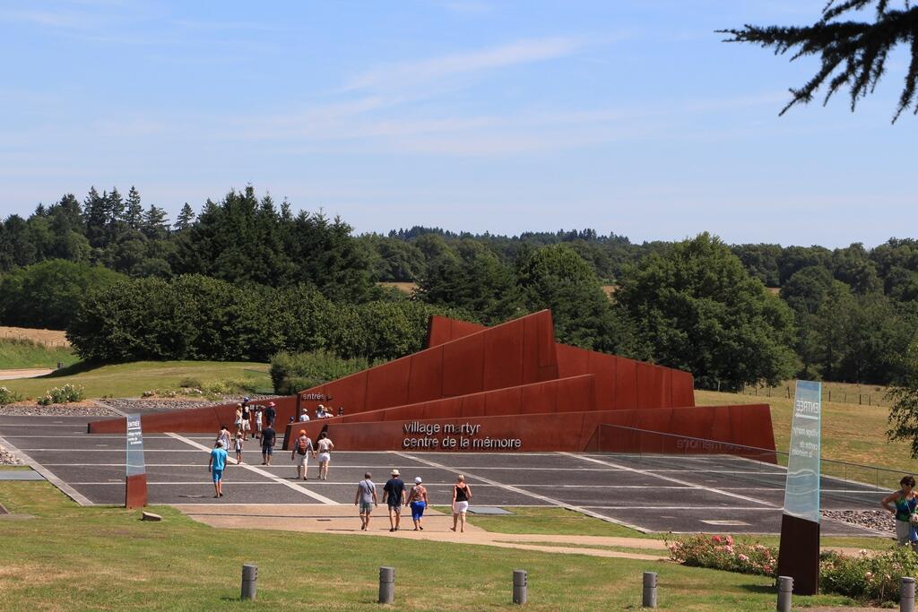 Visite guidée du village martyr d'Oradour-sur-Glane