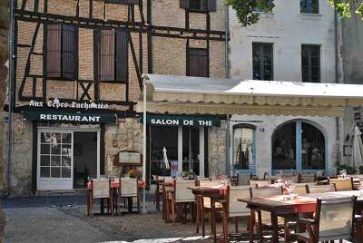 Aux Cèpes Enchantés