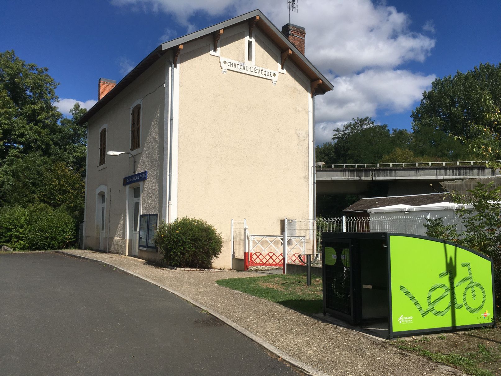 Gare de Château-L'Evêque