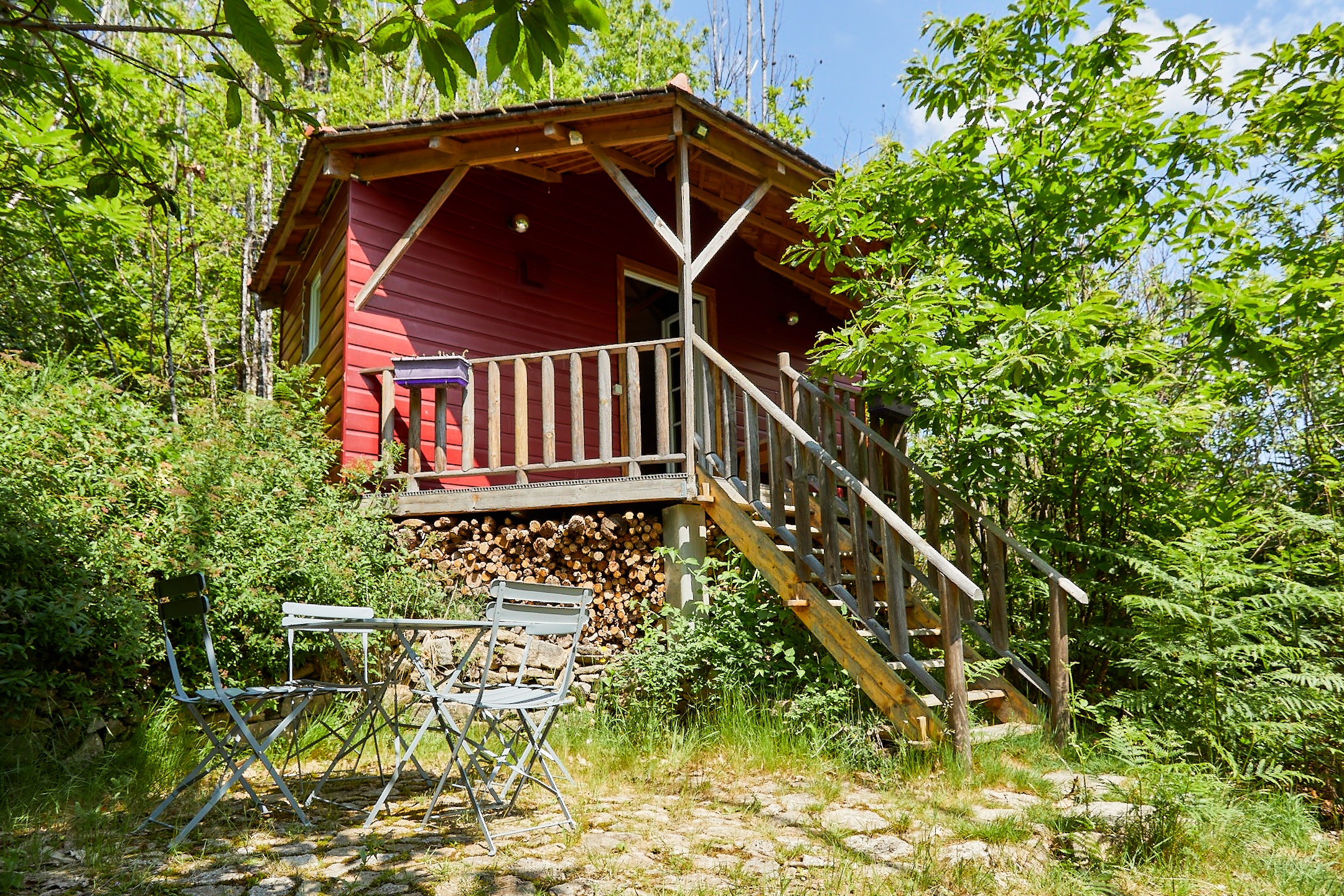 Cabane sur Pilotis les Bois de Saint Auvent