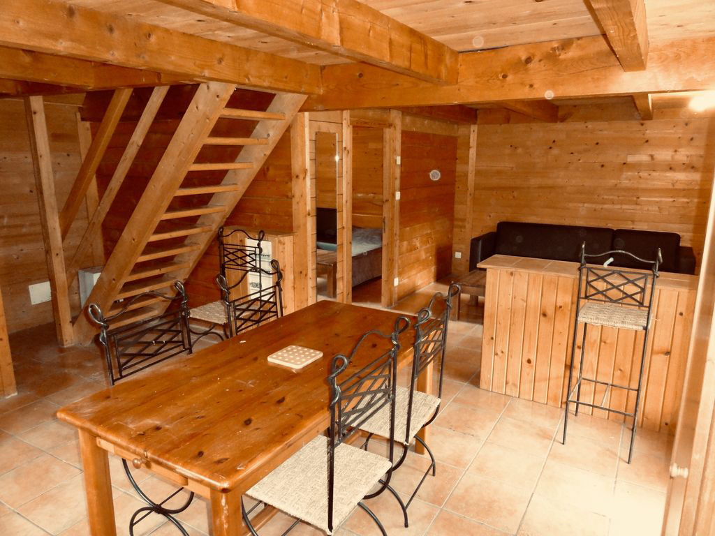 Chalets de l'empereur avec sauna et piscine, Ussel - photo 6