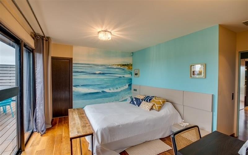 UNTZIA PENTHOUSE LA SUITE OCEAN