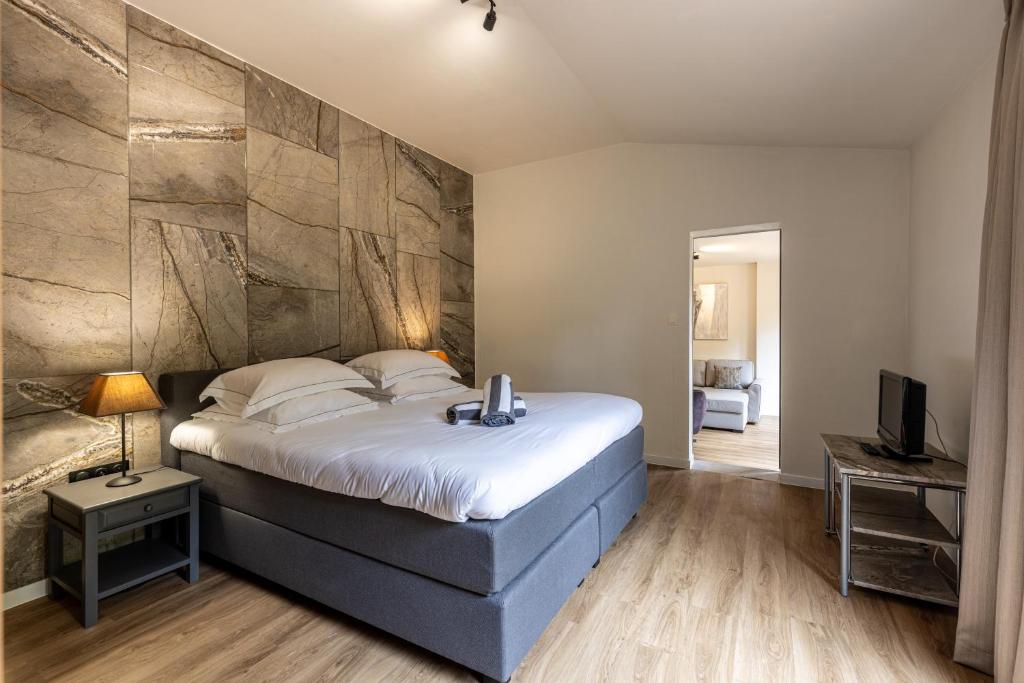 Château de Sanse, Sainte-Radegonde - photo 9