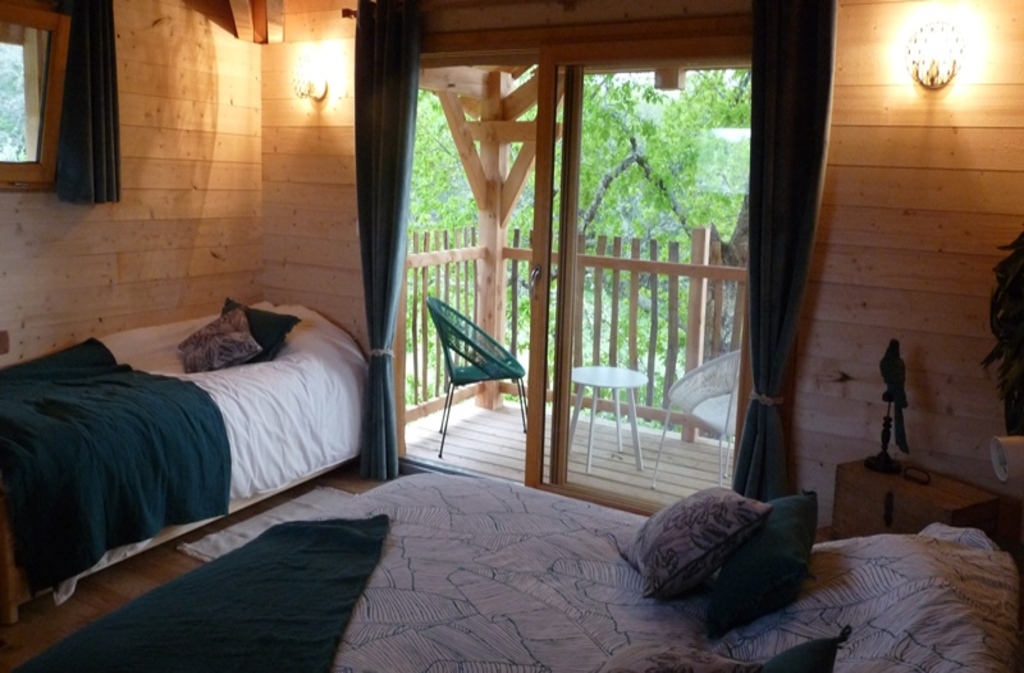 Il n'y a qu'à Banne...INYAQAB : La Grande Cabane, Cause-de-Clérans - photo 10