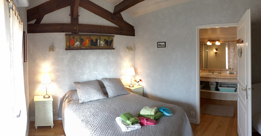 L'Etable des Amis, Escalans