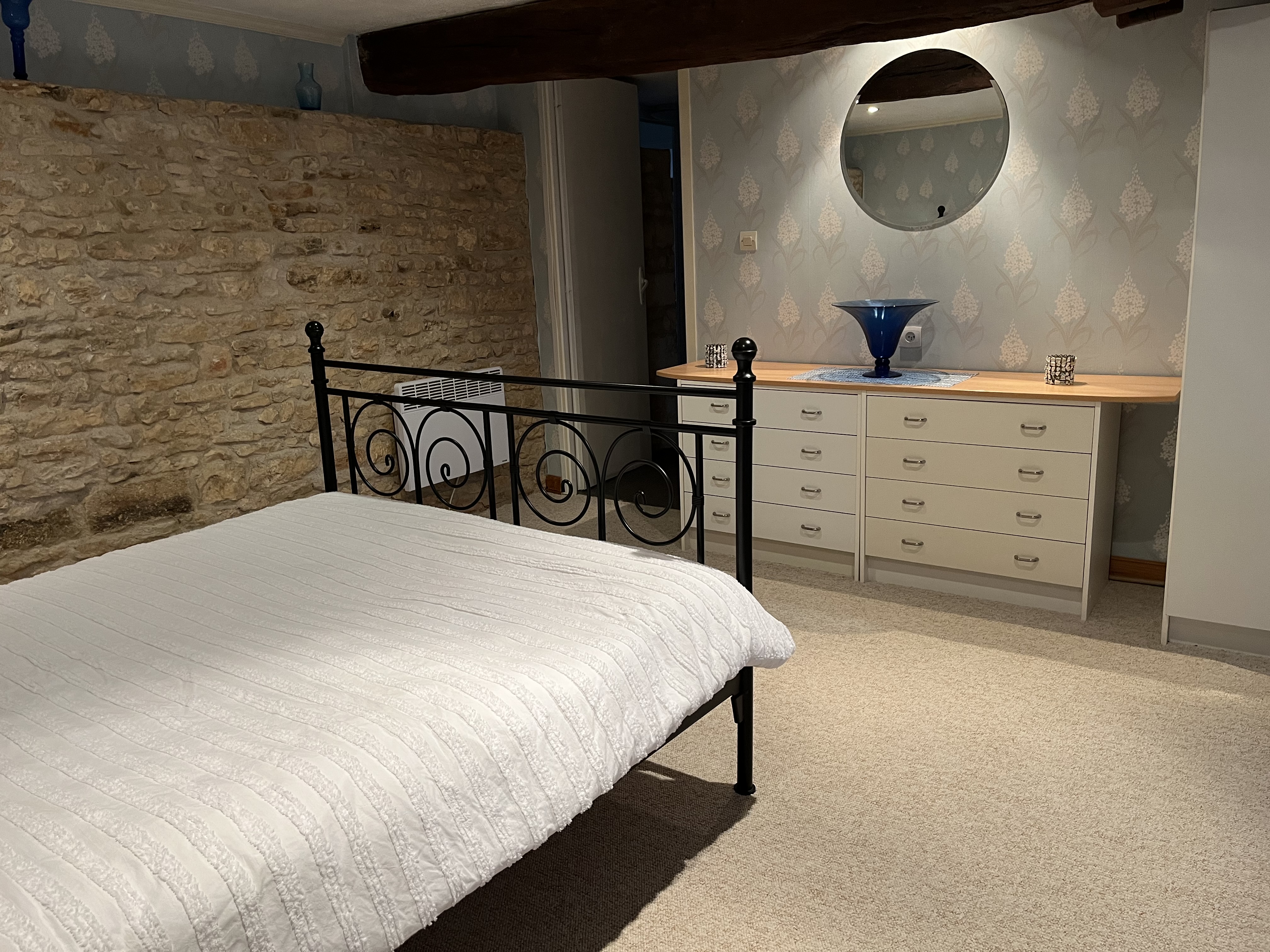 L'appartement de l'été, Rom