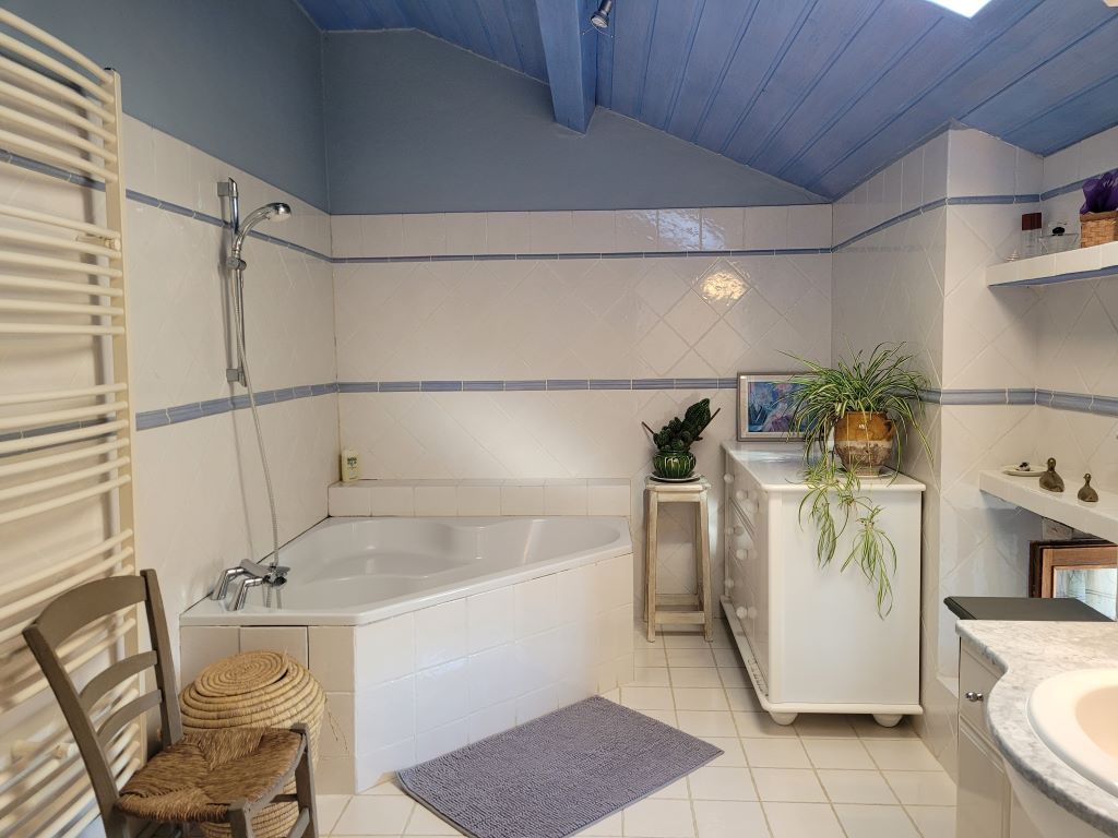 Chambre d'hôtes chez Kinou, Neuvic - photo 7