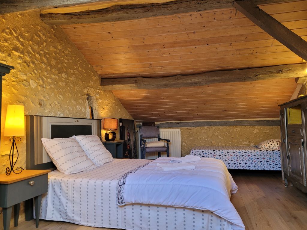 Chambre d'hôtes chez Kinou, Neuvic - photo 8