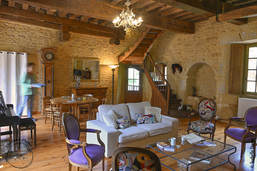 Chambres d'hôtes de l'Ancienne gendarmerie de Cadouin — photo 2