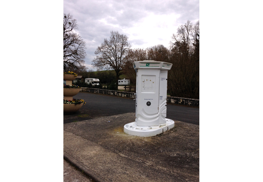 Aire de Camping-Car de Charroux - photo 2