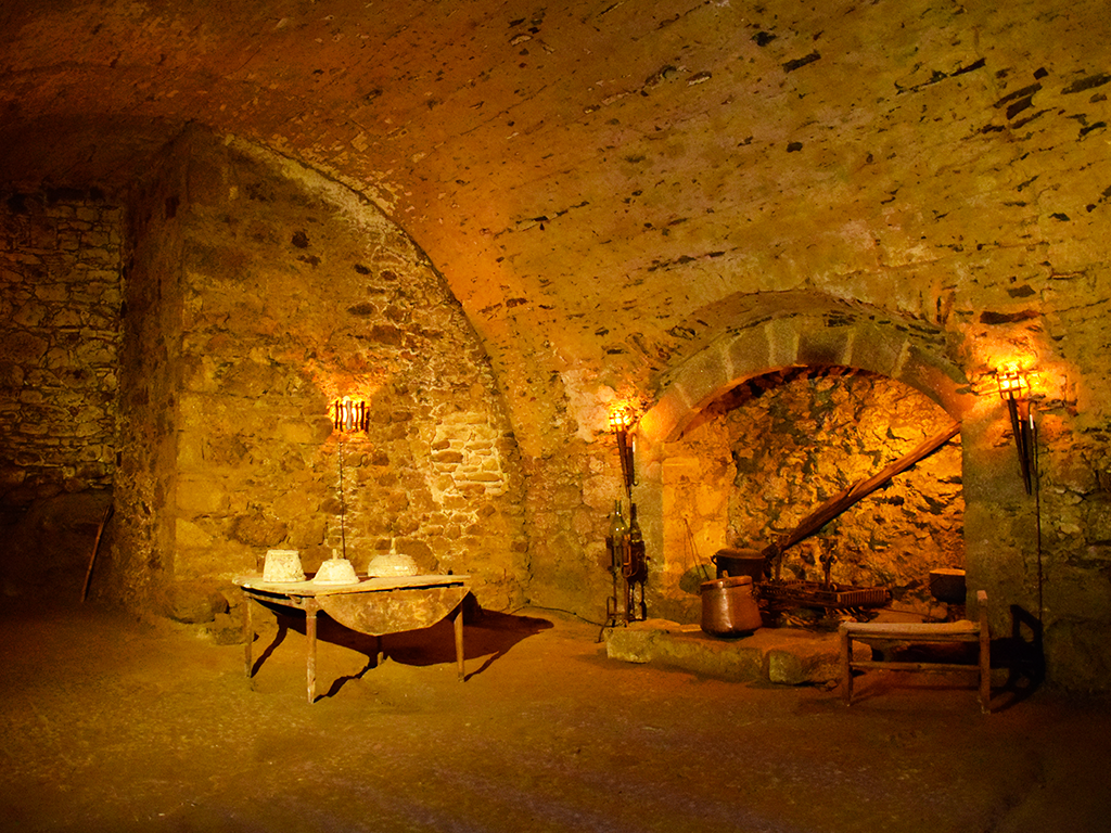 Château de Châlus-Chabrol, Châlus - photo 2