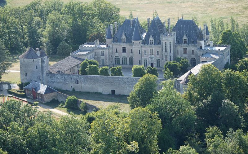 Château Michel de Montaigne - photo 3