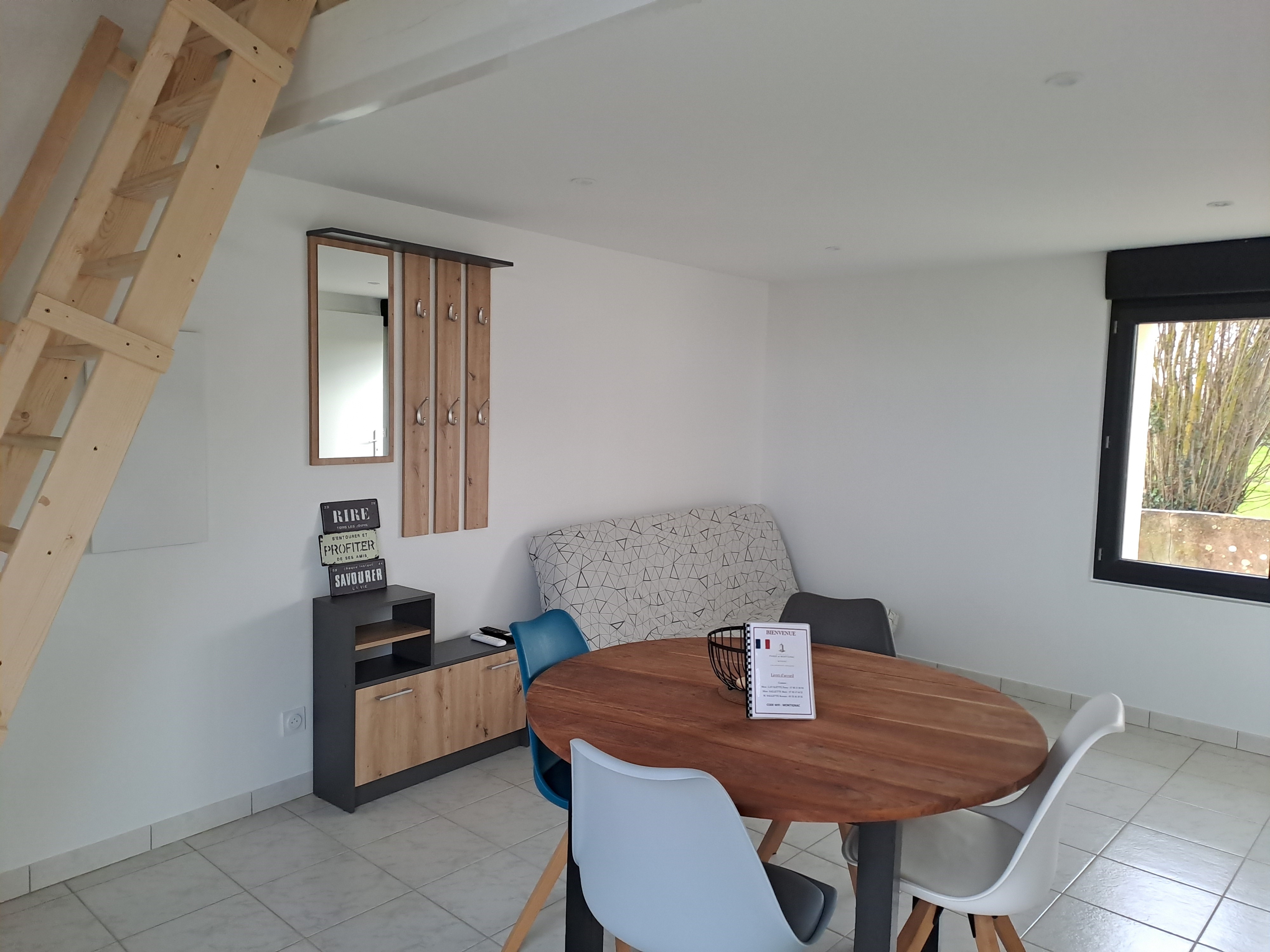 Château Pierre de Montignac : gite Anthocyane, Civrac-en-Médoc - photo 5