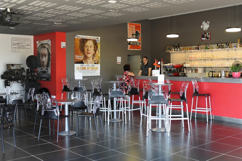 Cinéma "Le Fauteuil Rouge" — photo 2