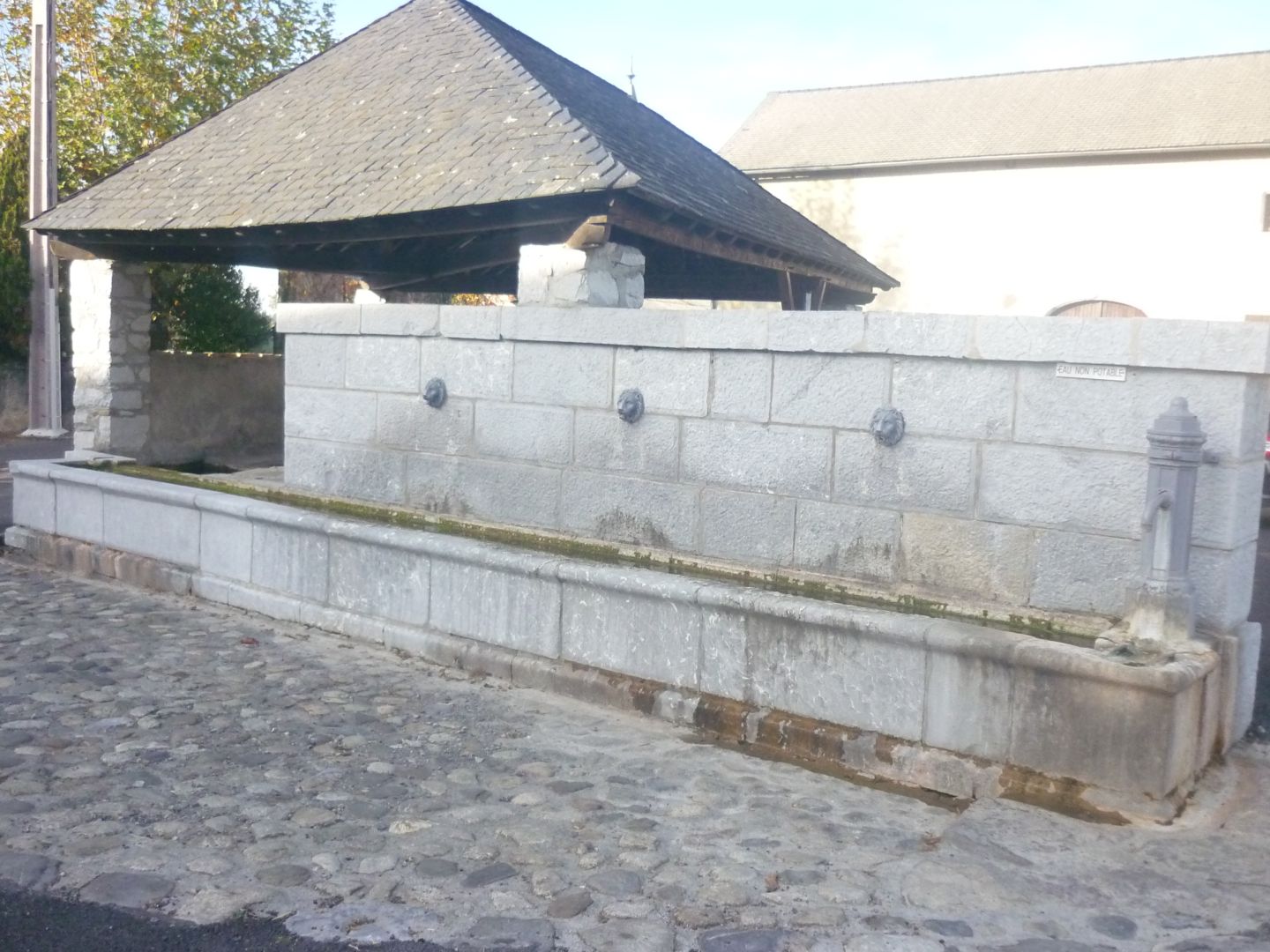 Le tour du dolmen, Buzy - photo 3