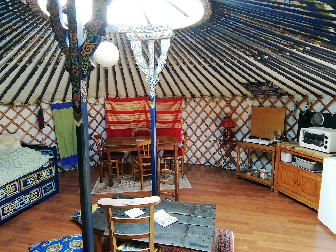 Yourte Aux Deux Chèvres, Clessé