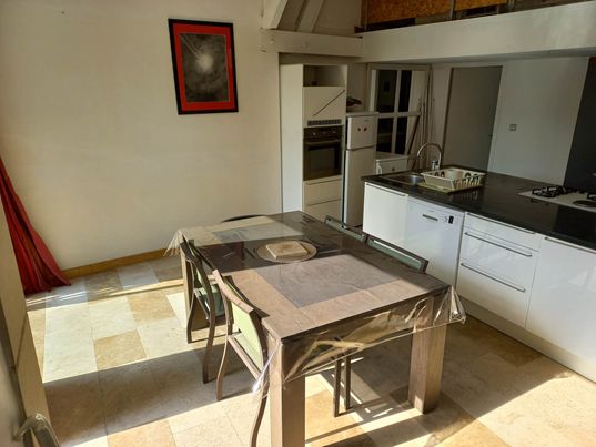 Place du Poitou, Cenon-sur-Vienne - photo 8