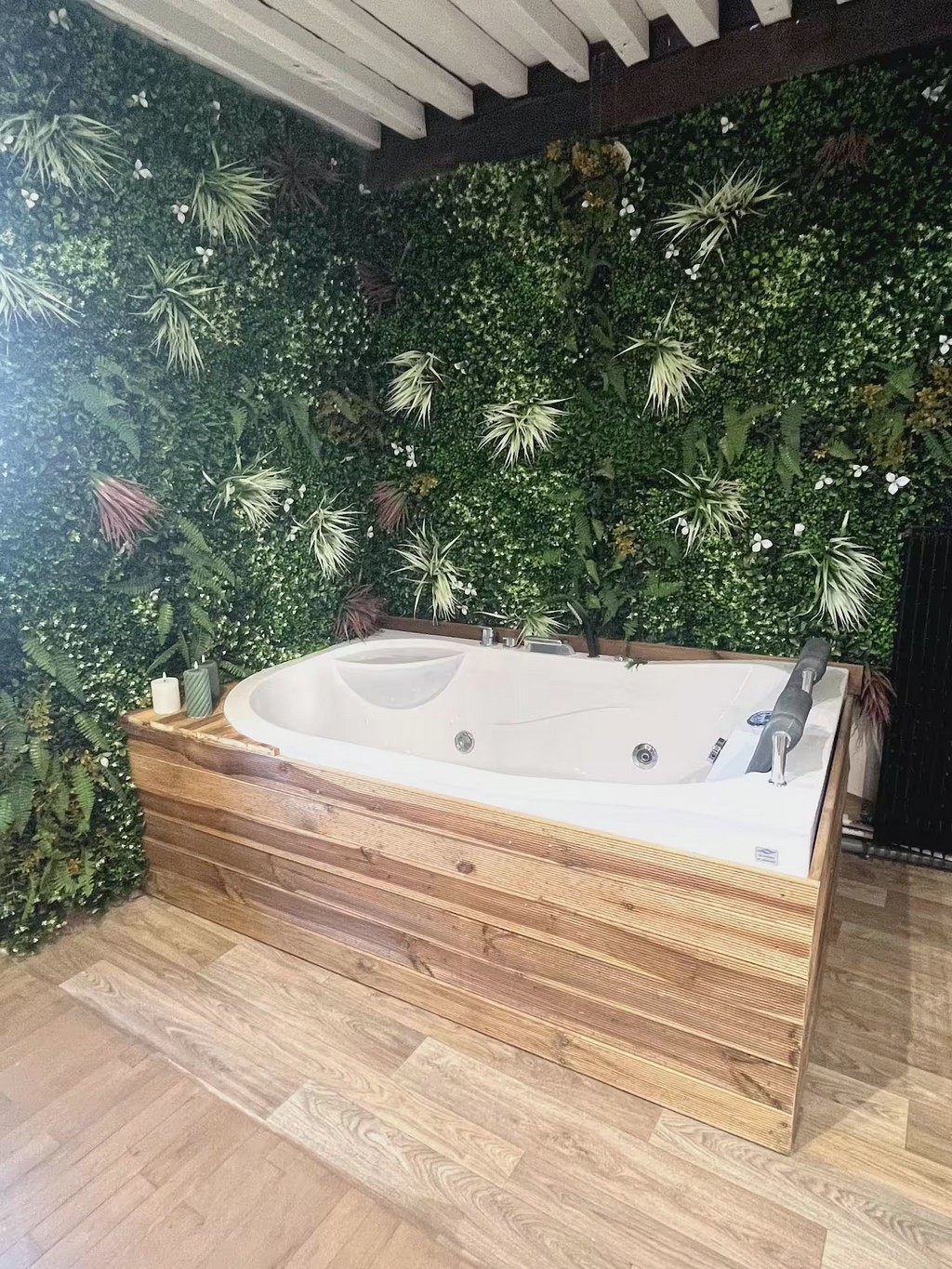 L'Ecrin d'Amour, Aix