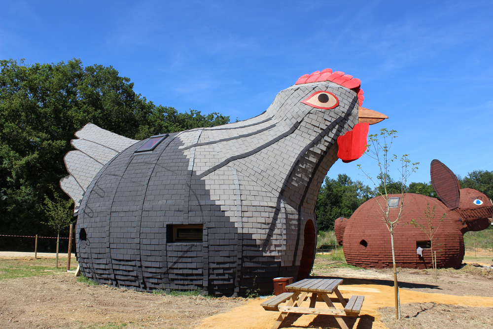 Maisons insolites du Domaine de Dienné