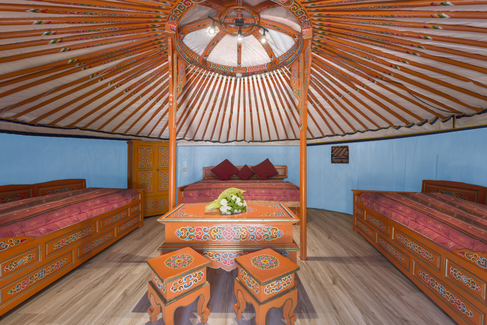 Yourtes Mongoles du Domaine de Dienné - photo 2