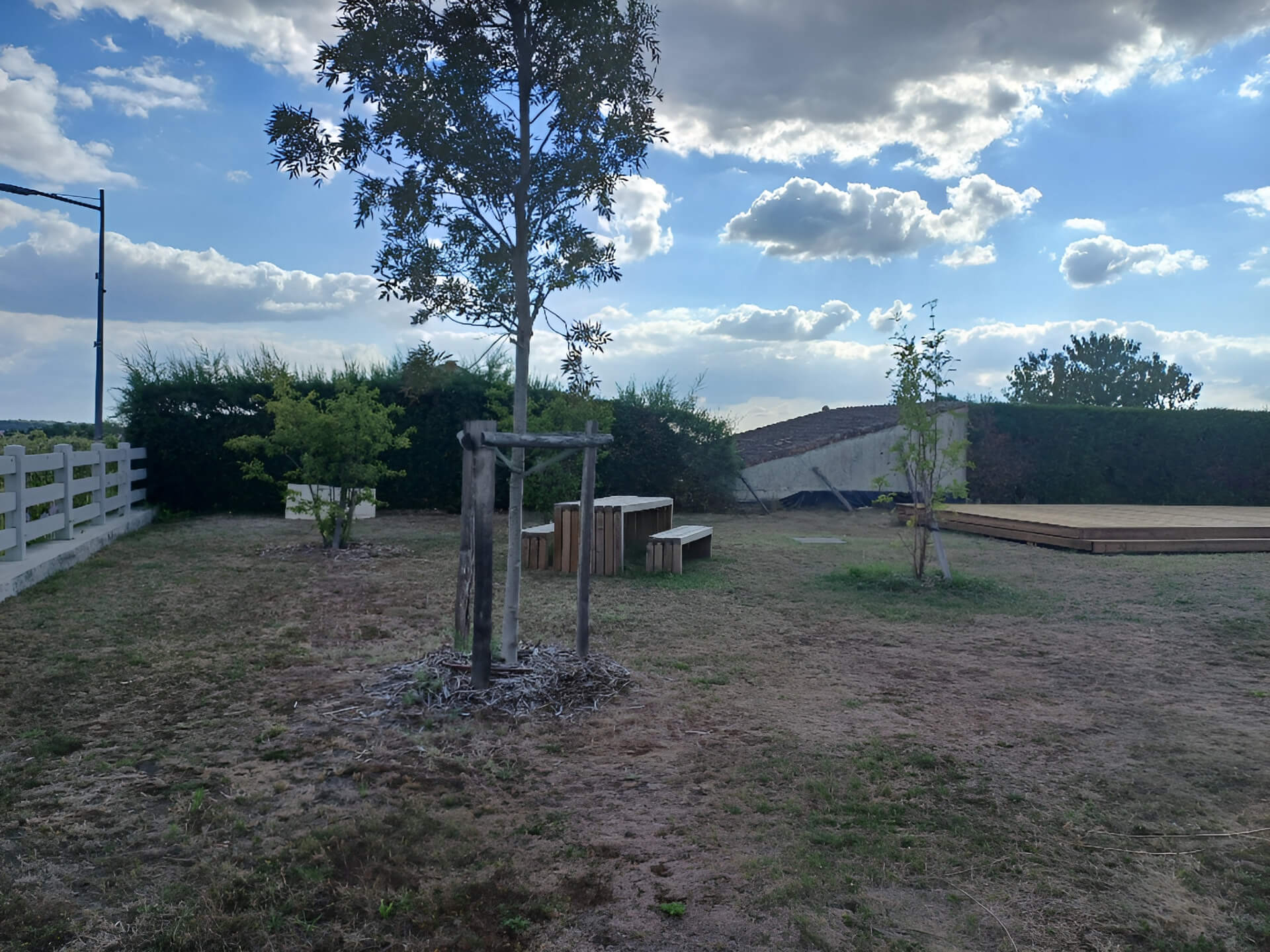 Aire de pique-nique de Saint-Laurent-du-Bois - photo 2