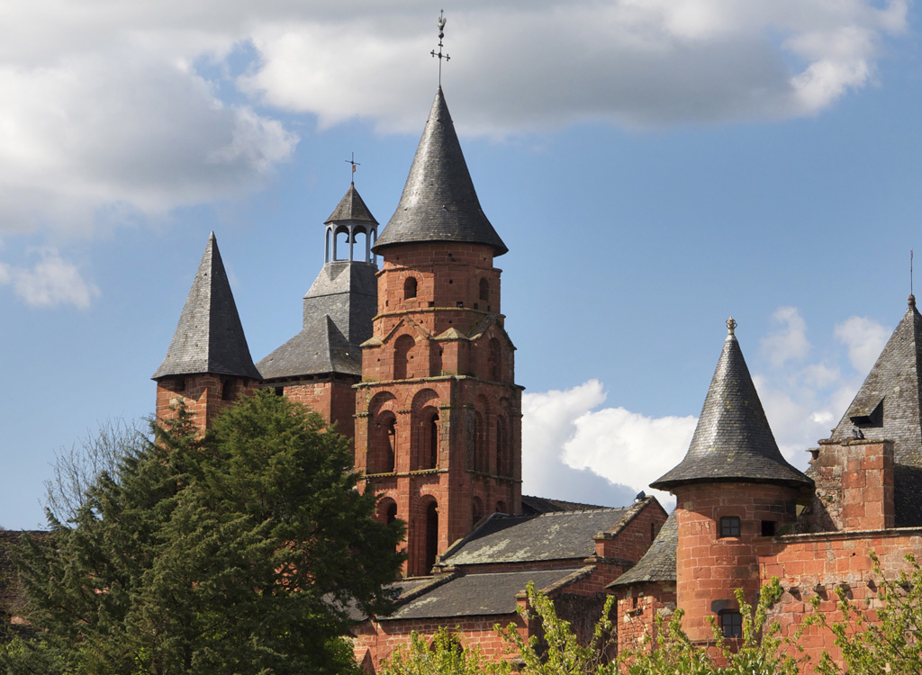 Eglise Saint-Pierre, Collonges-la-Rouge