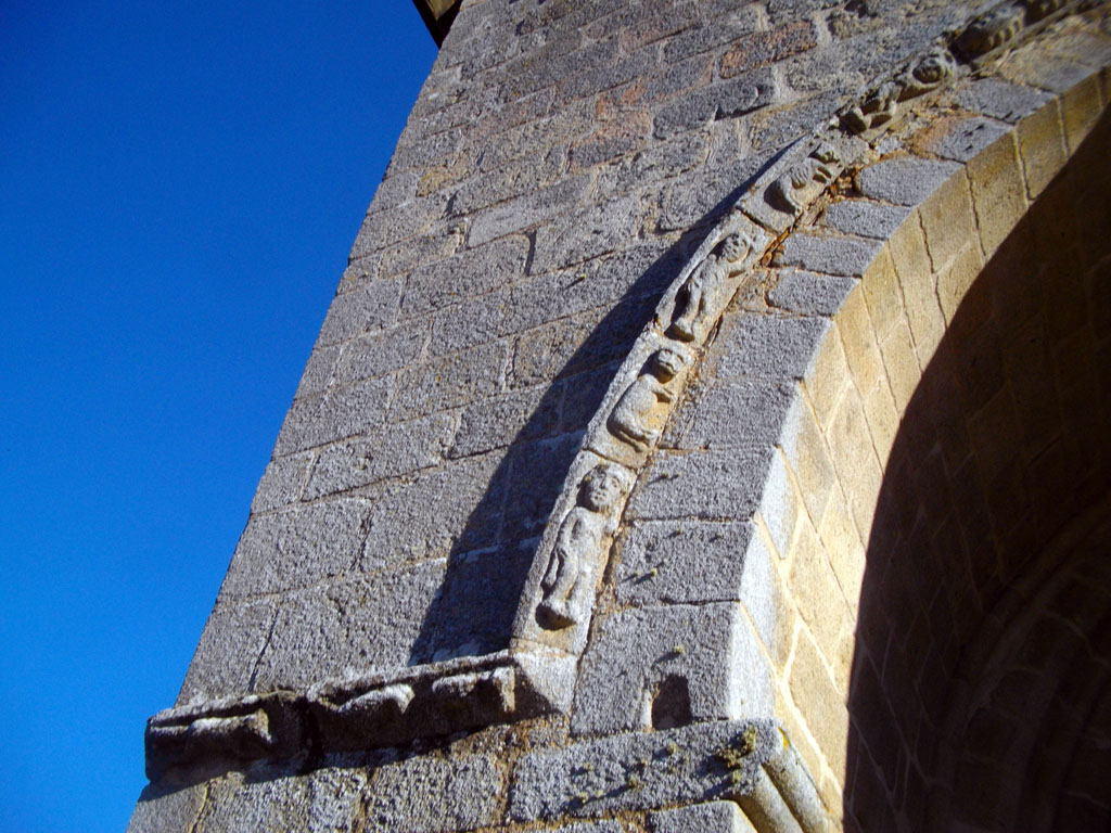 Sentier des gorges, Sérandon