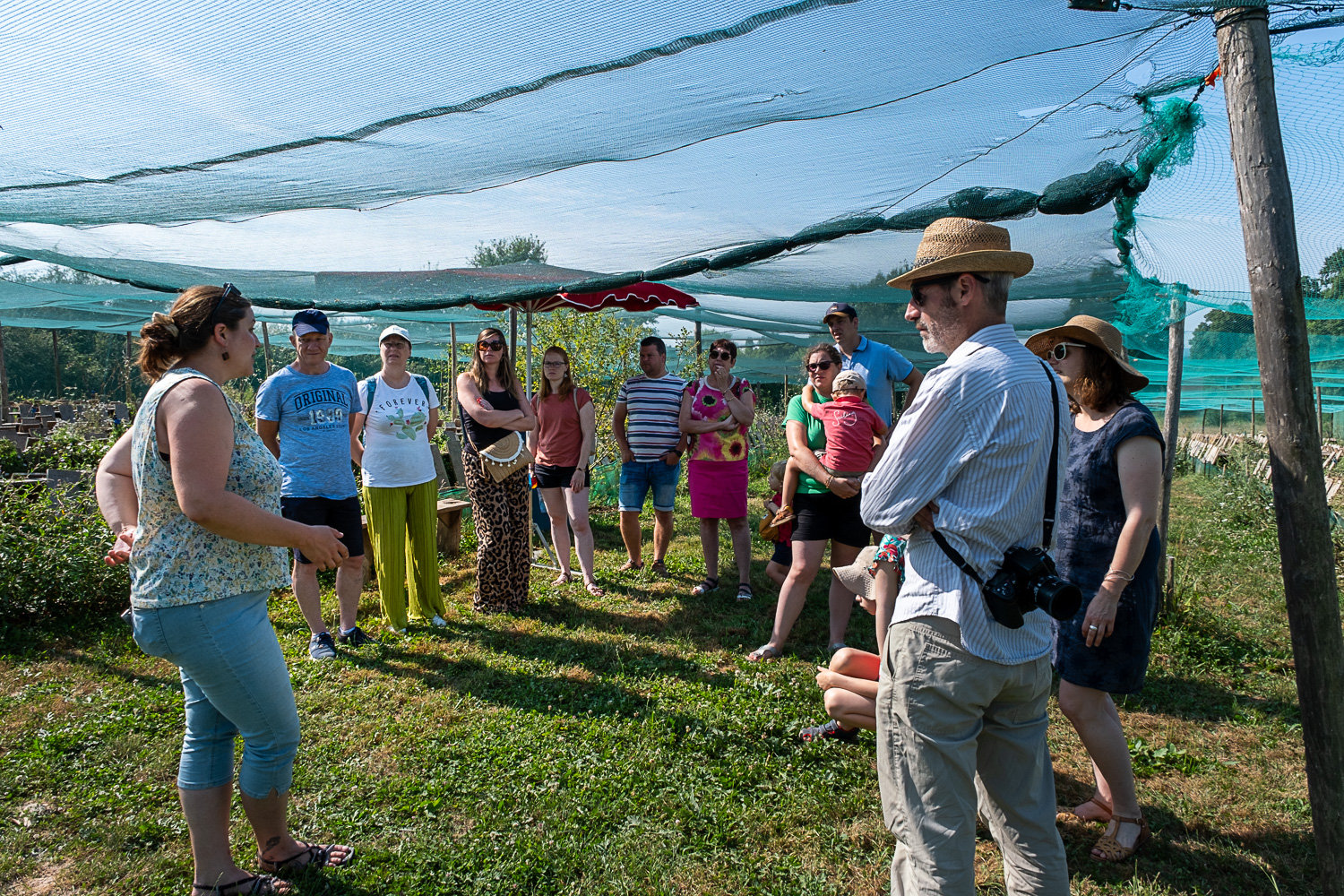Visite d'un élevage d'escargots, Génis - photo 4