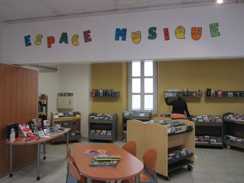 Médiathèque du Confluent, Aiguillon - photo 2