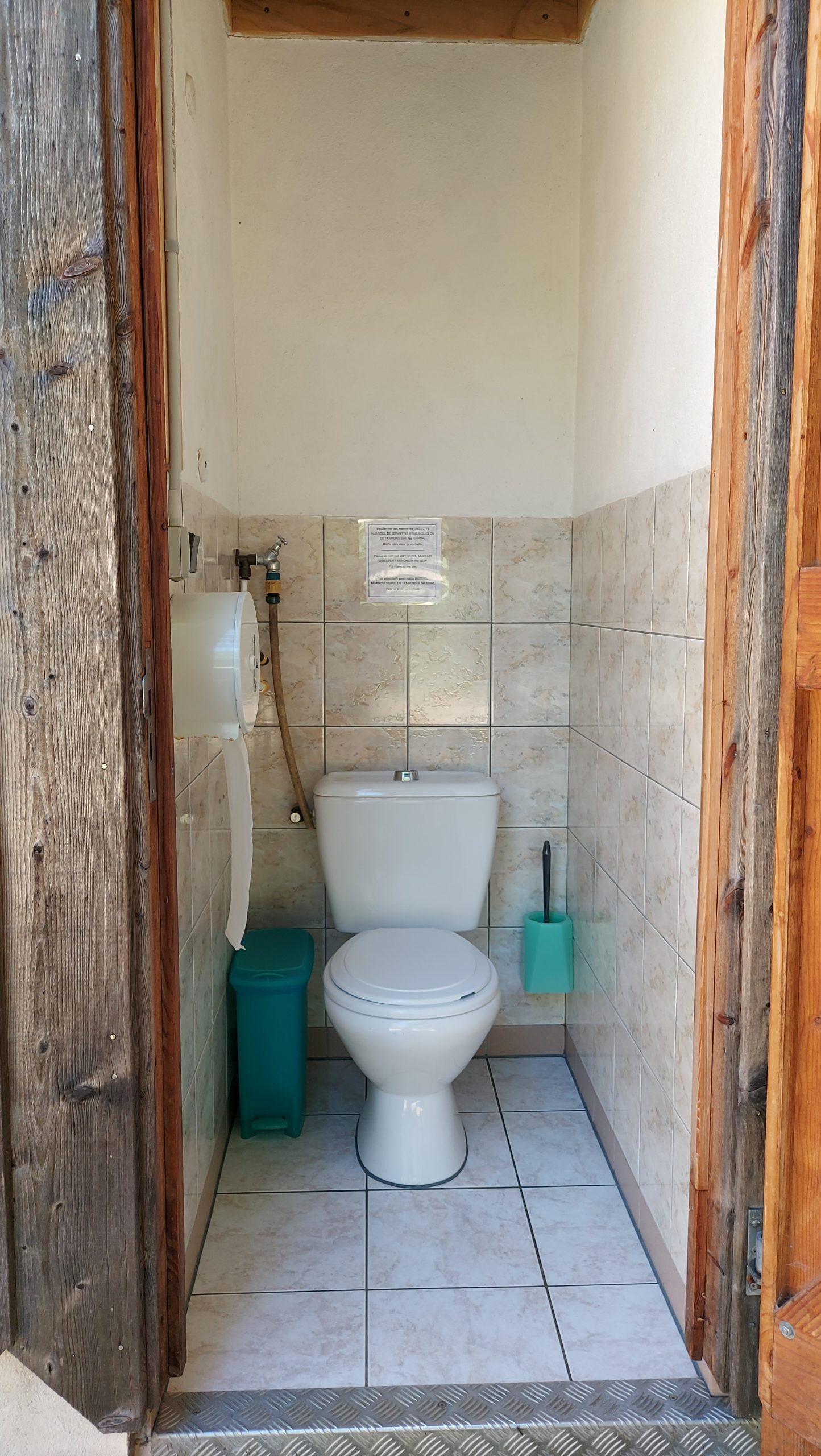 Tentes du camping "Les quatre saisons", Soubrebost - photo 11