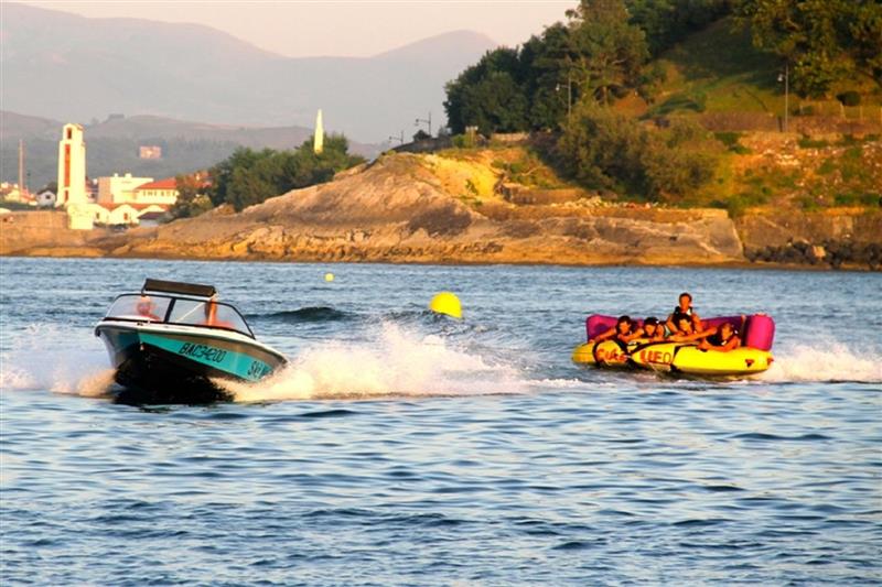 ÉVI Nautika Glisse tractée