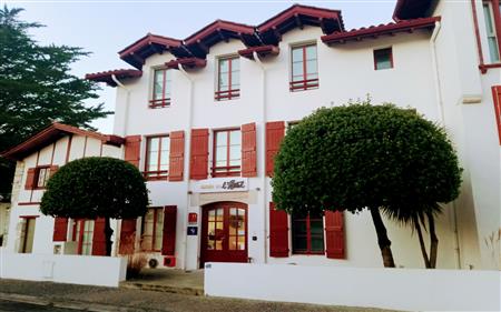 Hôtel Briketenia Hôtel Briketenia