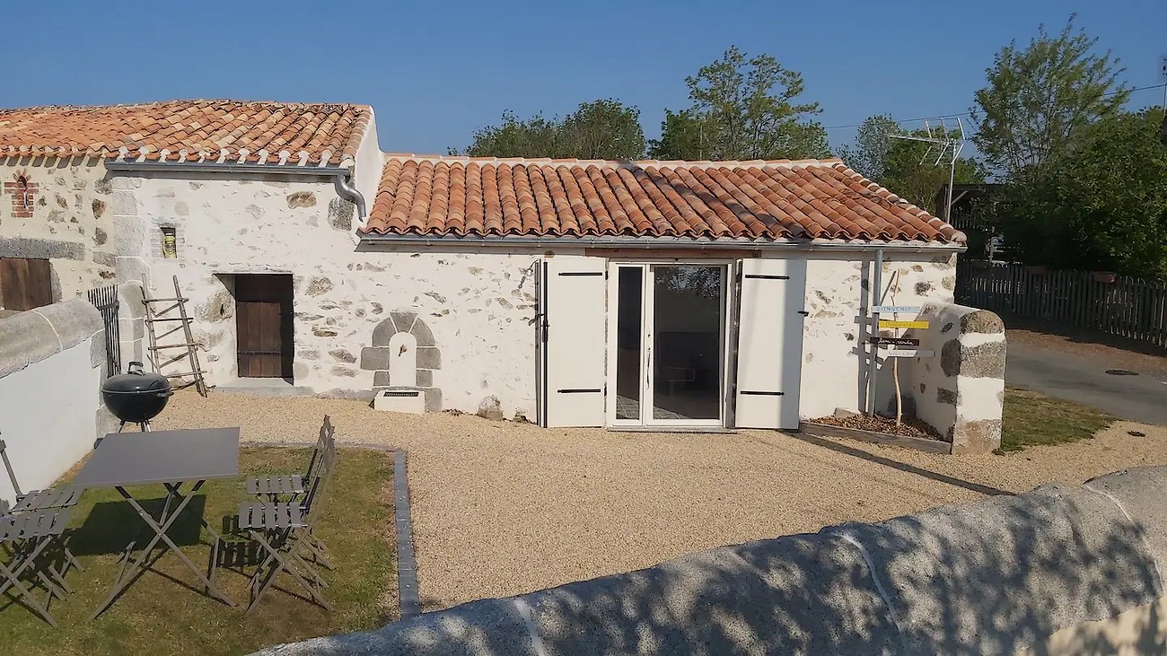 Gîte au Calme, Faye-l'Abbesse