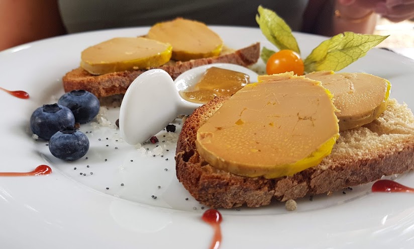 Ferme-auberge du Cantou