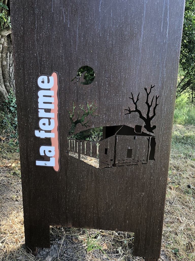 Le sentier découverte de la Ferme du Parcot - photo 2