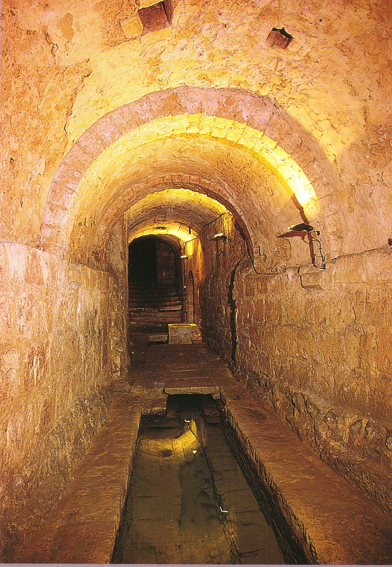 Visite libre de la fontaine souterraine, dans le cadre des Journées Européennes du Patrimoine
