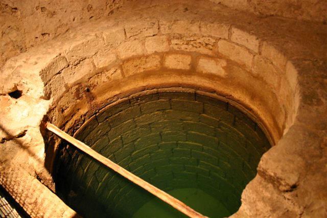 La fontaine souterraine, Airvault - photo 2