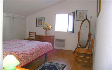 Appartement dans villa, T3 pour 4 pers Madame SOULAS Annette Appartement dans villa, T3 pour 4 pers Madame SOULAS Annette