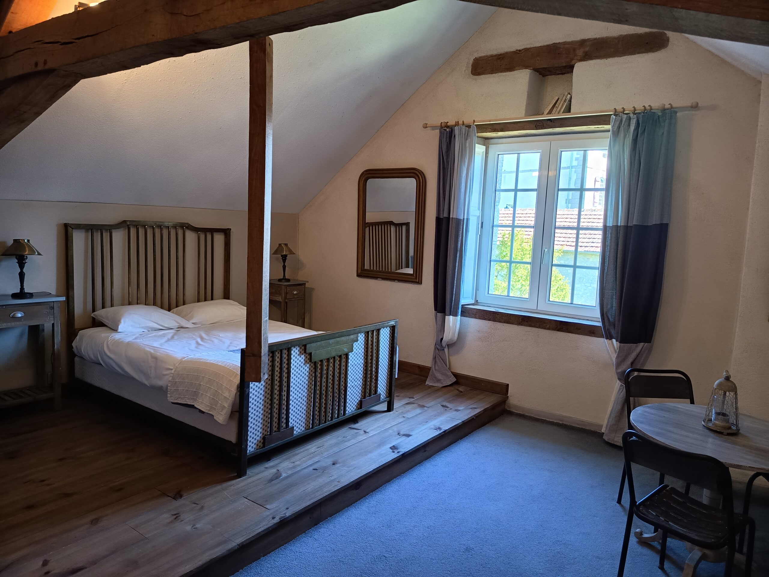 Location "Les Vergnes" Gîte mitoyen 2, Saint-Pardoux-le-Neuf - photo 5