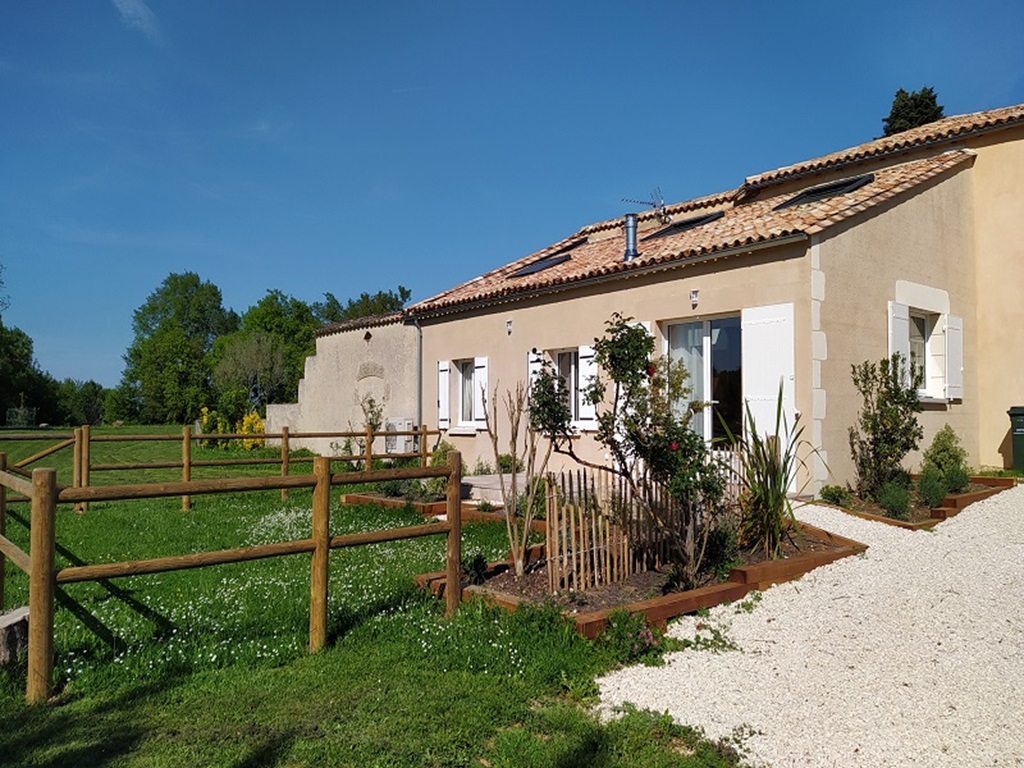 Gîte Grely, Saint-Sulpice-de-Pommiers - photo 10
