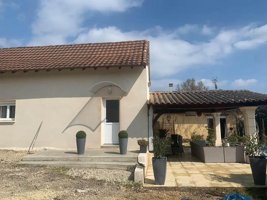 L'Attendue à l'orée du bois, Saint-Sauveur-Lalande - photo 2