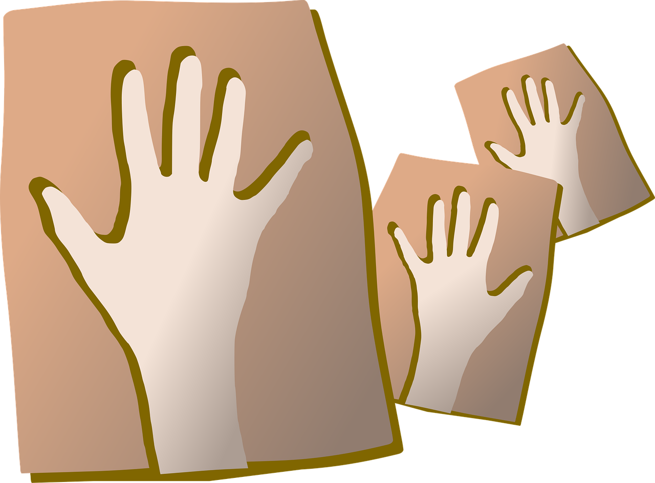 Atelier : Empreintes dans la terre