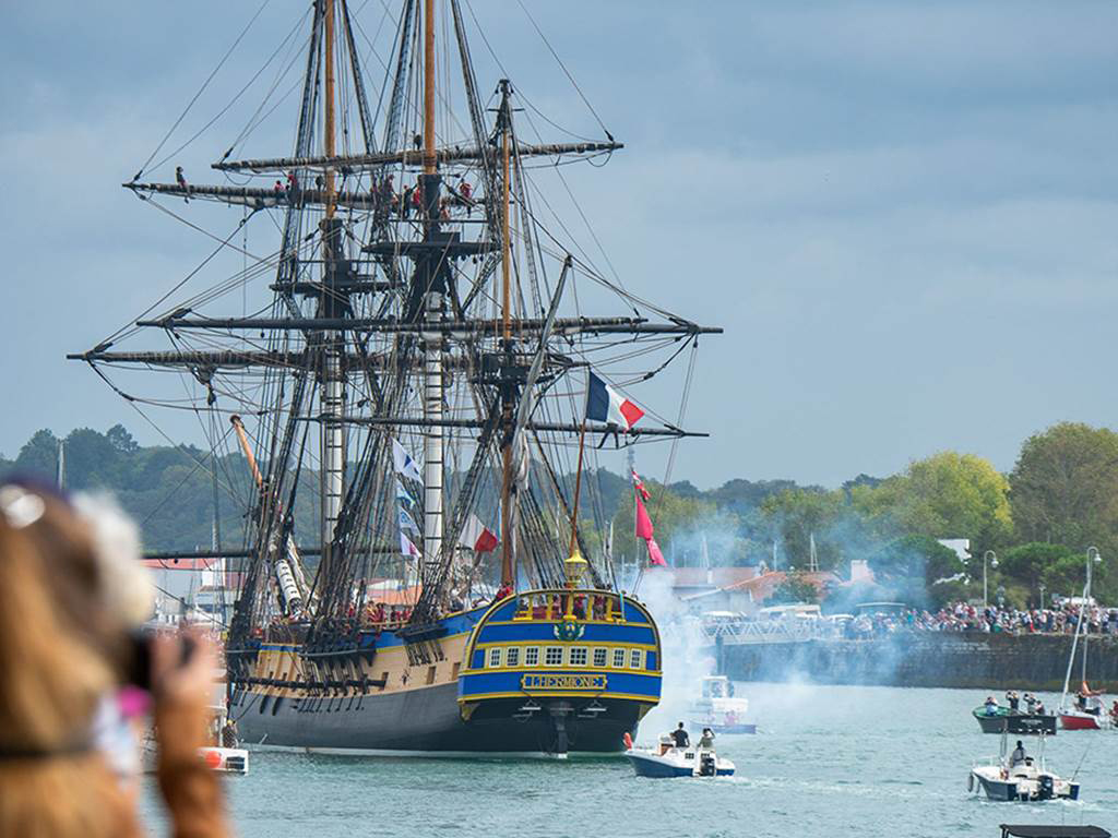 L'Hermione au port de Bayonne