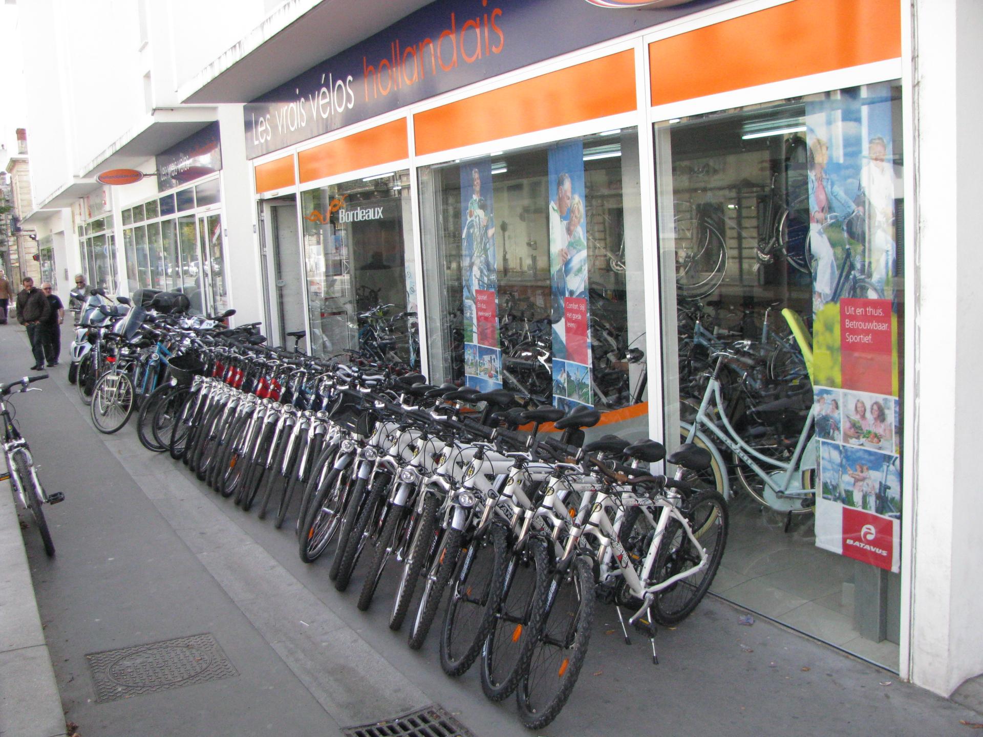 Location de vélos "Bordeaux Scooters"