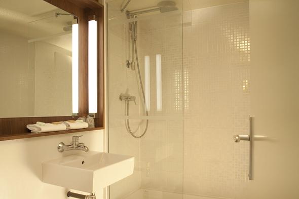 Hôtel Campanile Futuroscope - photo 4