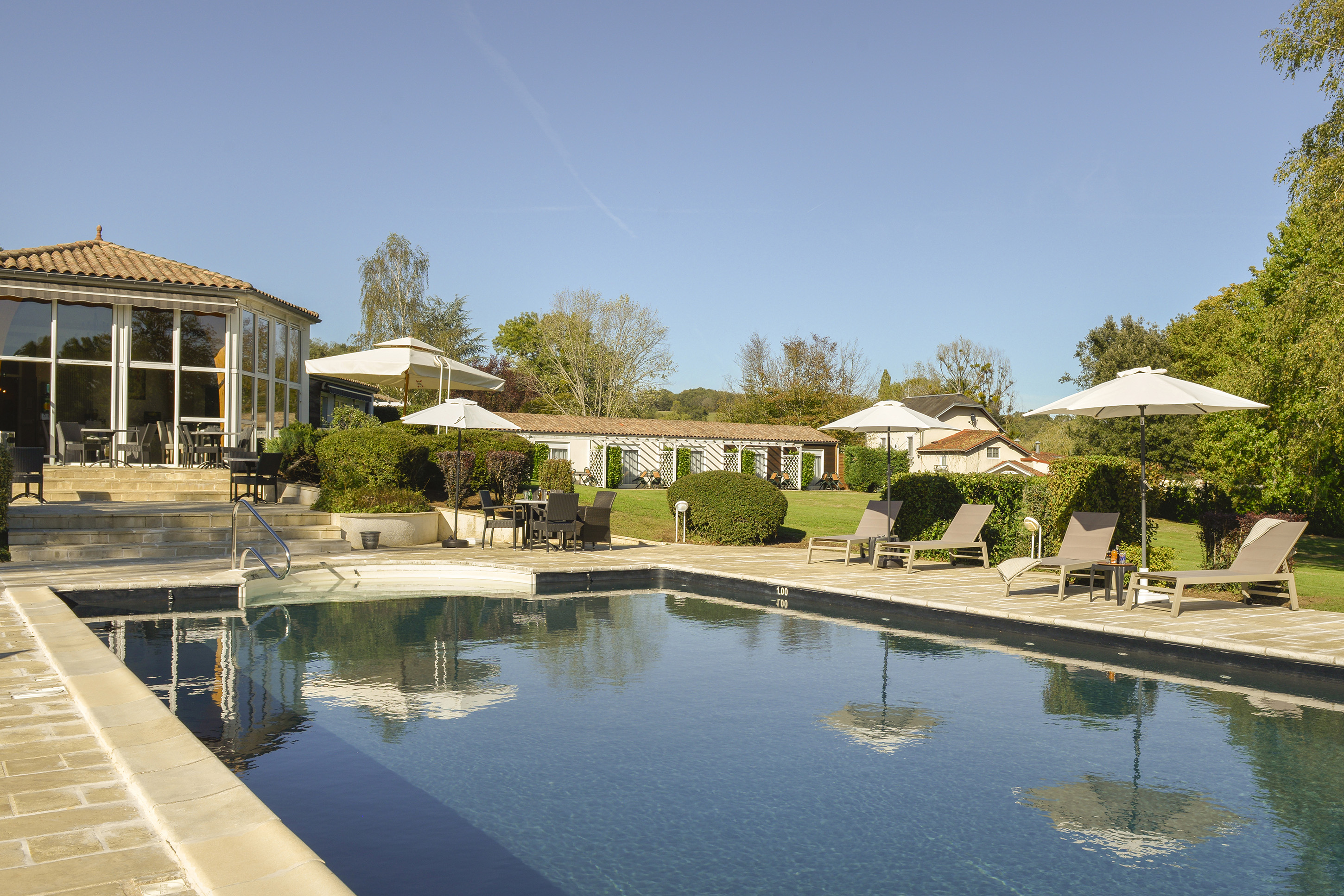 Hôtel du Val de Vienne - photo 2