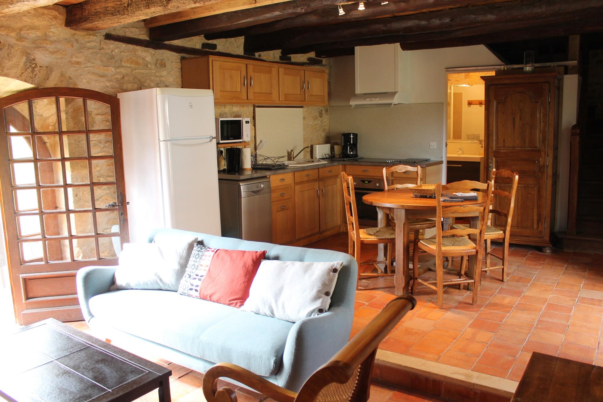 Les Combes avec piscine chauffée au nord Sarlat