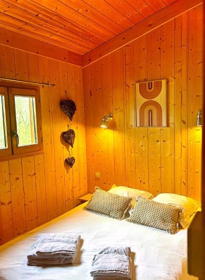 Cabane sur pilotis Ouetou, spa, proche de Sarlat