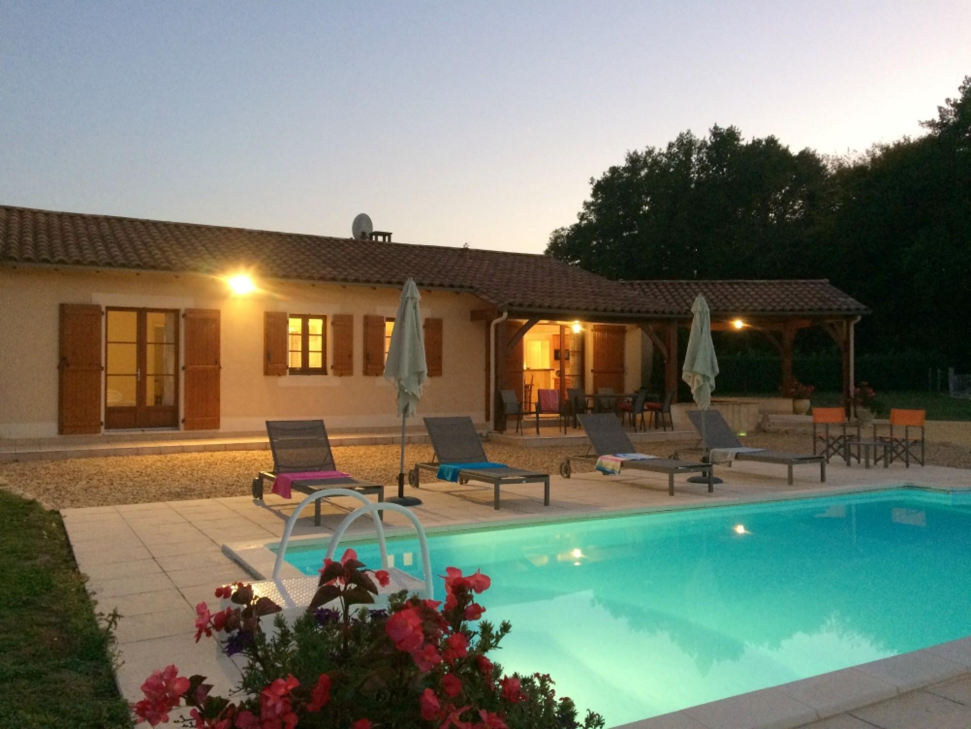 Chataigne avec sa piscine privée au nord de Sarlat, Saint-Léon-sur-Vézère - photo 3